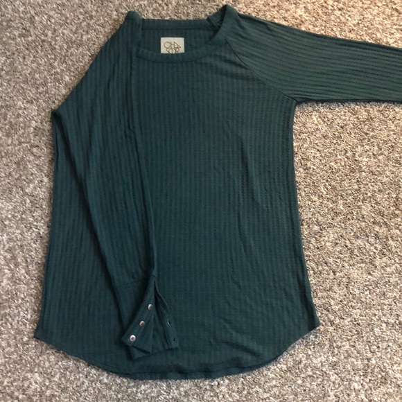 ✨hunter green stretchy knitted long sleeve✨ - Picture 1 of 4